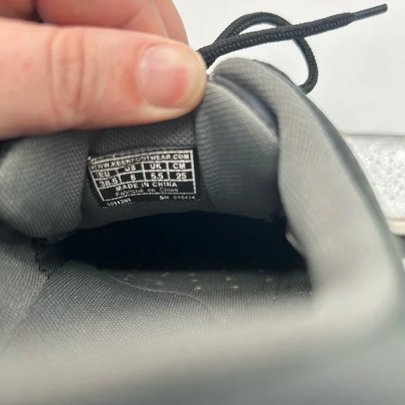 Keen Womens  Oxfords Shoes Lace Up Black Leather Casual comfort - Picture 9 of 9